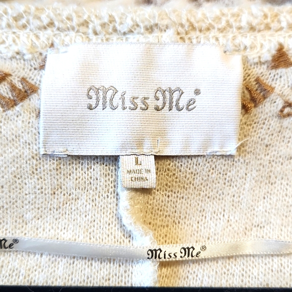 Miss Me Boho Western Cowgirl Aztec Fringed Vest Size Large - Picture 5 of 8